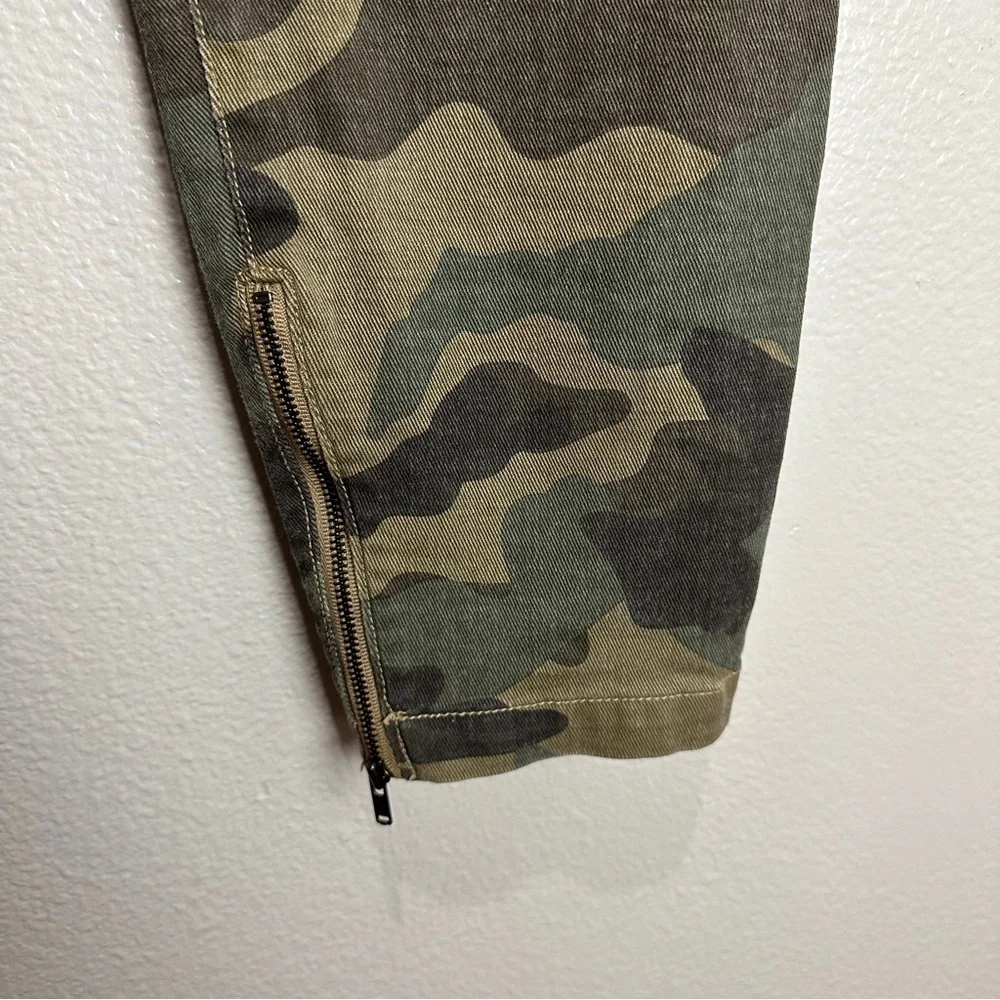 I Love Ugly Camo Pants Joggers Size XL